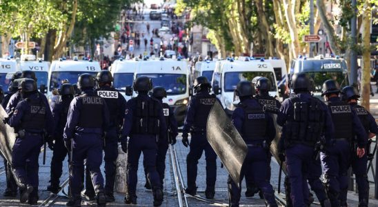 Detention of a police officer in France indignation after the