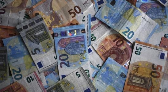 European Central Bank launches consultation to replace euro banknotes