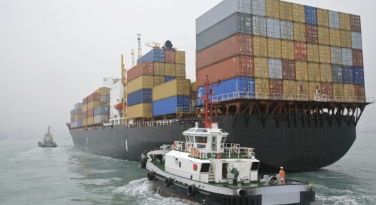 Half hearted international agreement to reduce pollution in the maritime sector