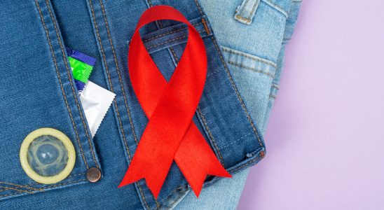 How do you know if you are HIV positive without