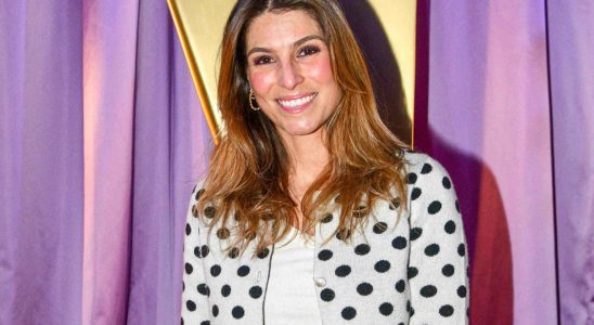 Laury Thilleman opts for the most vitaminized manicure of the