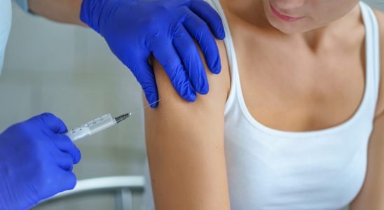 Measles vaccine MMR name mandatory for caregivers