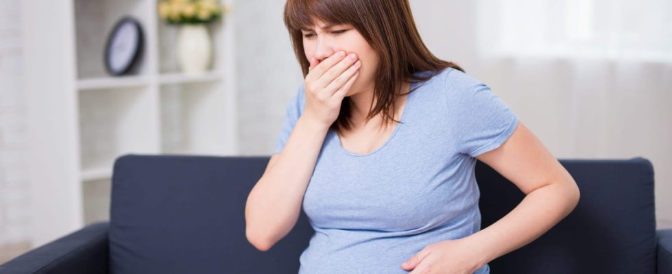 Nausea of ​​pregnancy when how to stop them