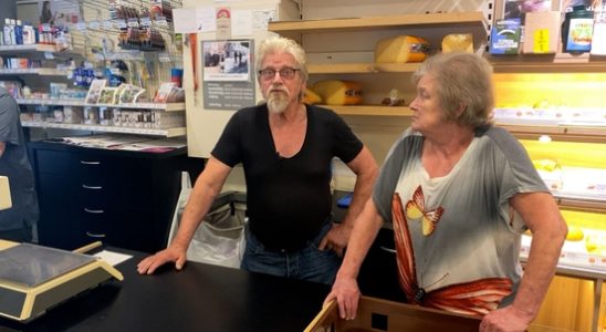 Neighborhood supermarket saved from Henk thanks to massive support from