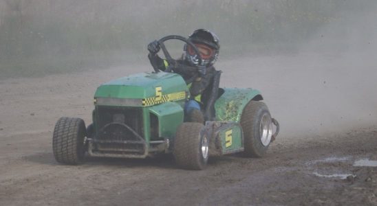 Not your grandpas lawn tractor Club hosts races at Petrolia