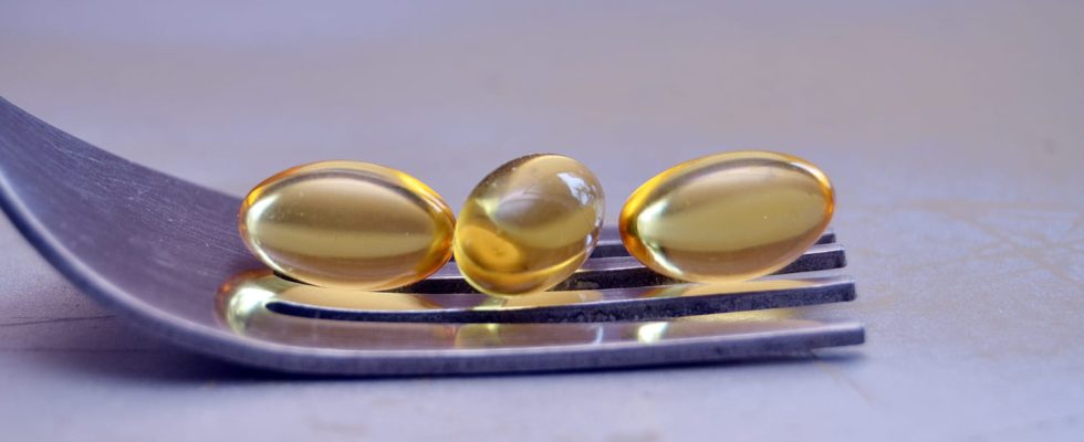 Omega 3 capsules benefits dosage dangers