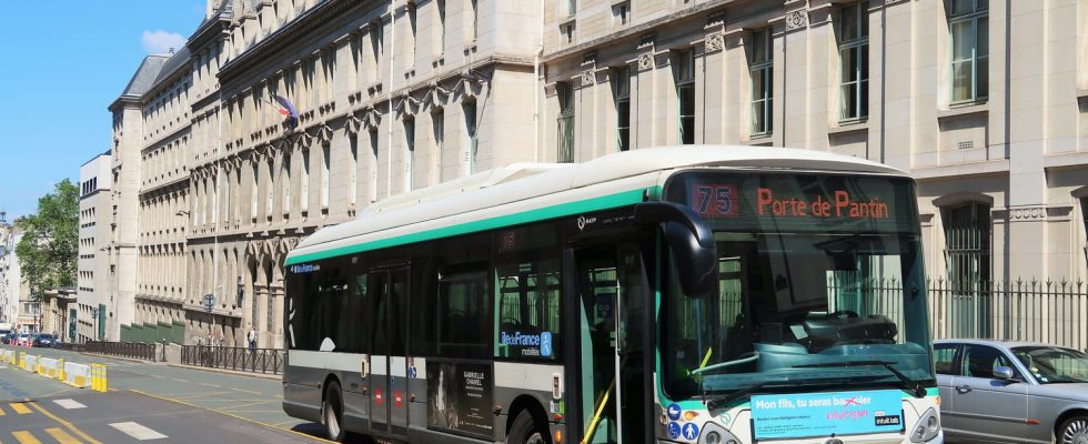 RATP traffic return to normal bus and tram traffic this