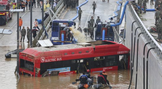 South Korea new deadly floods due to the monsoon