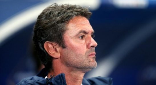 Sylvain Ripoll dismissed from his position as coach of the
