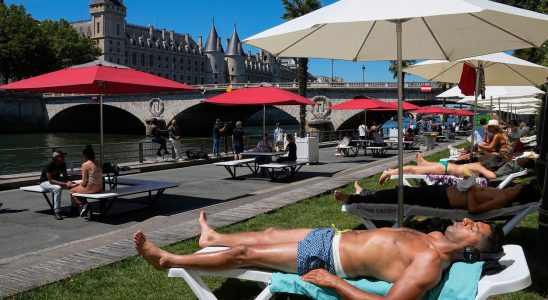 Take a dip in the Seine