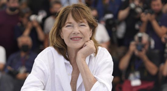 The whole of France pays tribute to Jane Birkin a