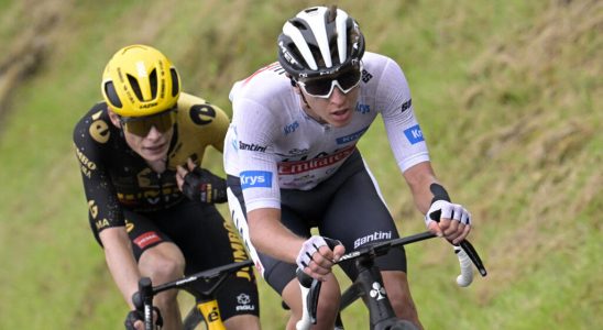Tour de France Dane Jonas Vingegaard finds yellow Tadej Pogacar