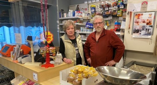 Years of search for succession finally completed neighborhood supermarket Baambrugge