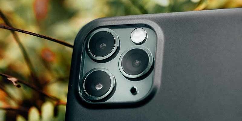 iPhone 15 camera features