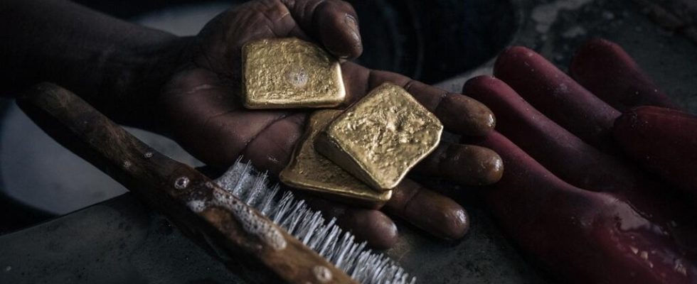 record gold export to UAE in just six months