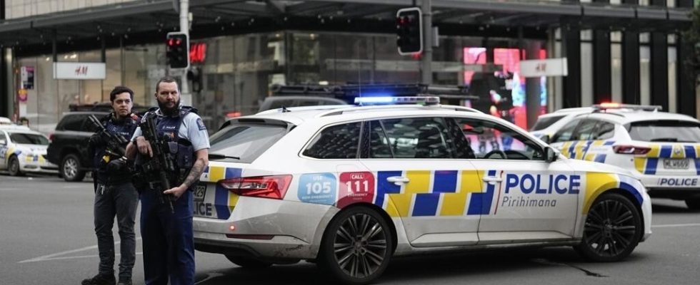 shooting in Auckland leaves three dead including suspected shooter