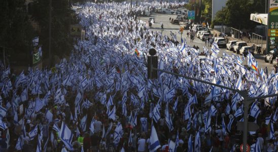 tens of thousands protest ahead of crucial vote on judicial