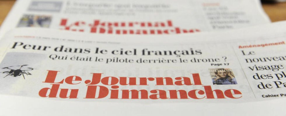 the editorial staff challenges Emmanuel Macron in an open letter