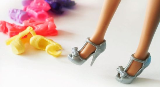 Barbie feet challenge this new Tiktok challenge that hurts your