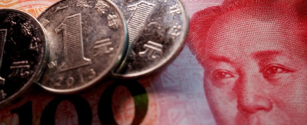 Chinas central bank cuts interest rates again