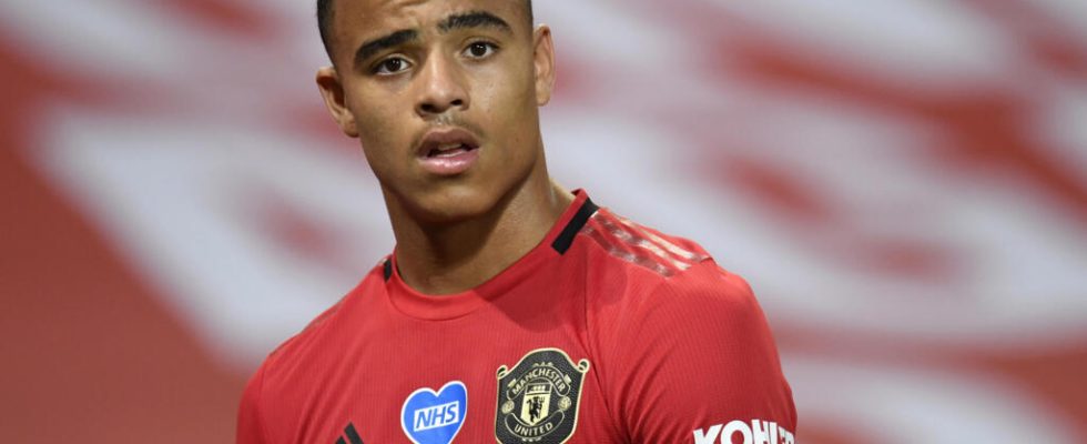 Football Greenwood quits Manchester United despite charges being dropped
