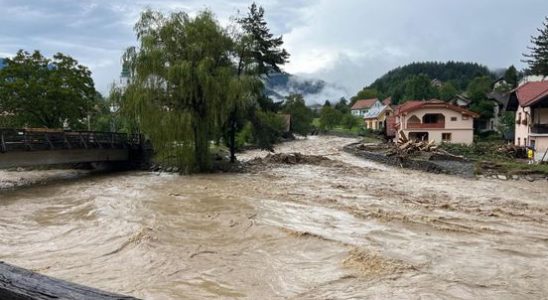 Heavy floods ravage Slovenia Nature does what we did to