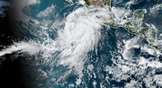 Hilary grows into monster hurricane near US
