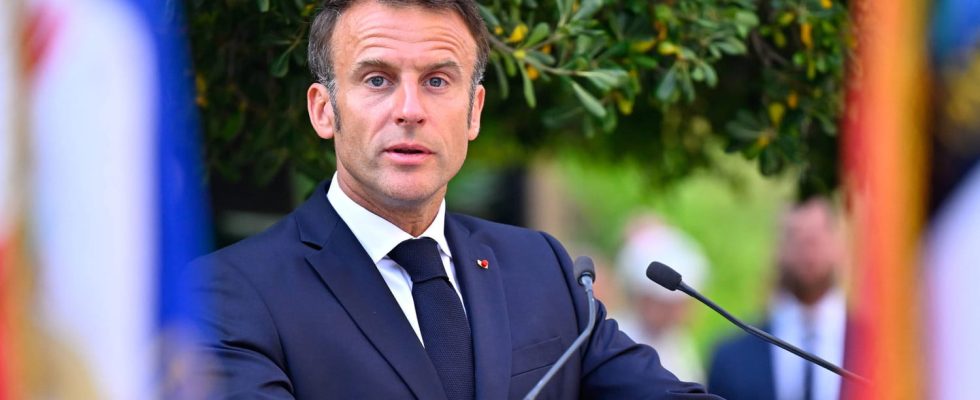 Interview with Emmanuel Macron what announcements for his political return