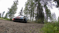 Kalle Rovanperas dangerous situation at the test track in Jyvaskyla