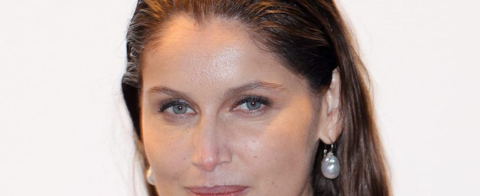 Laetitia Casta knows which beauty products really work immersion in