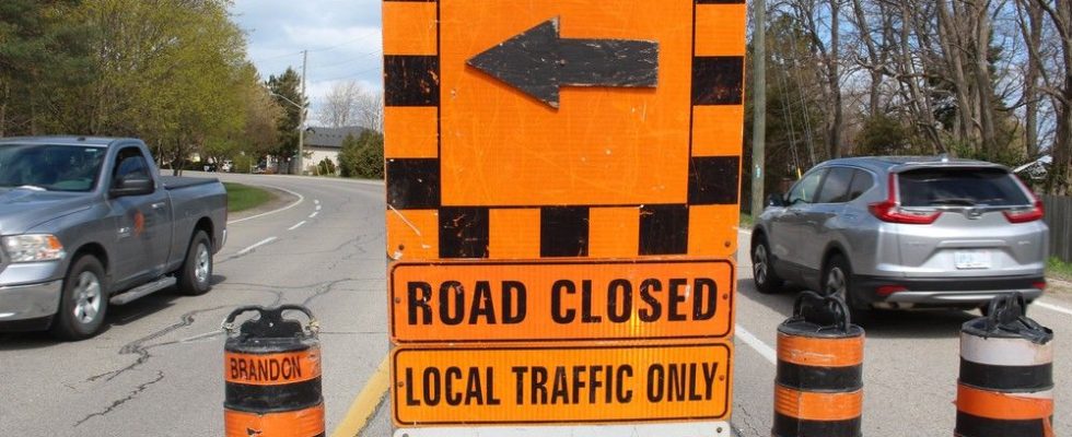 Lambton County road construction projects begin Aug 14 in Sarnia