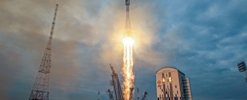 Russia 50 years after the last mission a probe on