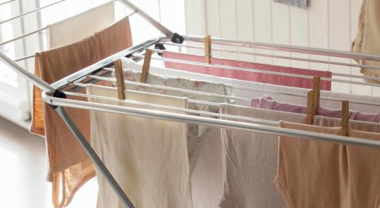 The trick youve never heard of for hanging clothes in