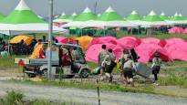 Thousands of scouts are camping in the sweltering heat in