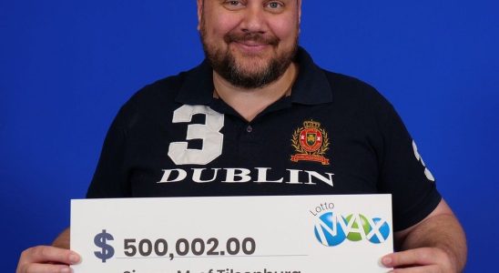 Tillsonburg man wins 500502 in LottoMax lottery