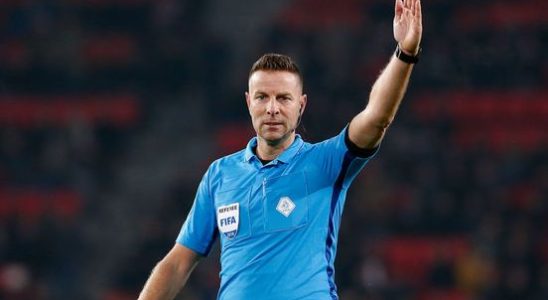 Van Boekel referee at FC Utrecht Feyenoord