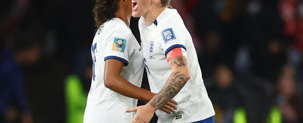 Womens World Cup England dismisses surprise Colombia and joins Australia
