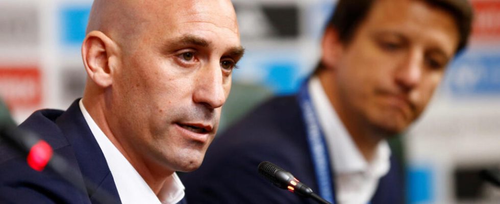 Womens World Cup Fifa opens disciplinary proceedings against Rubiales after