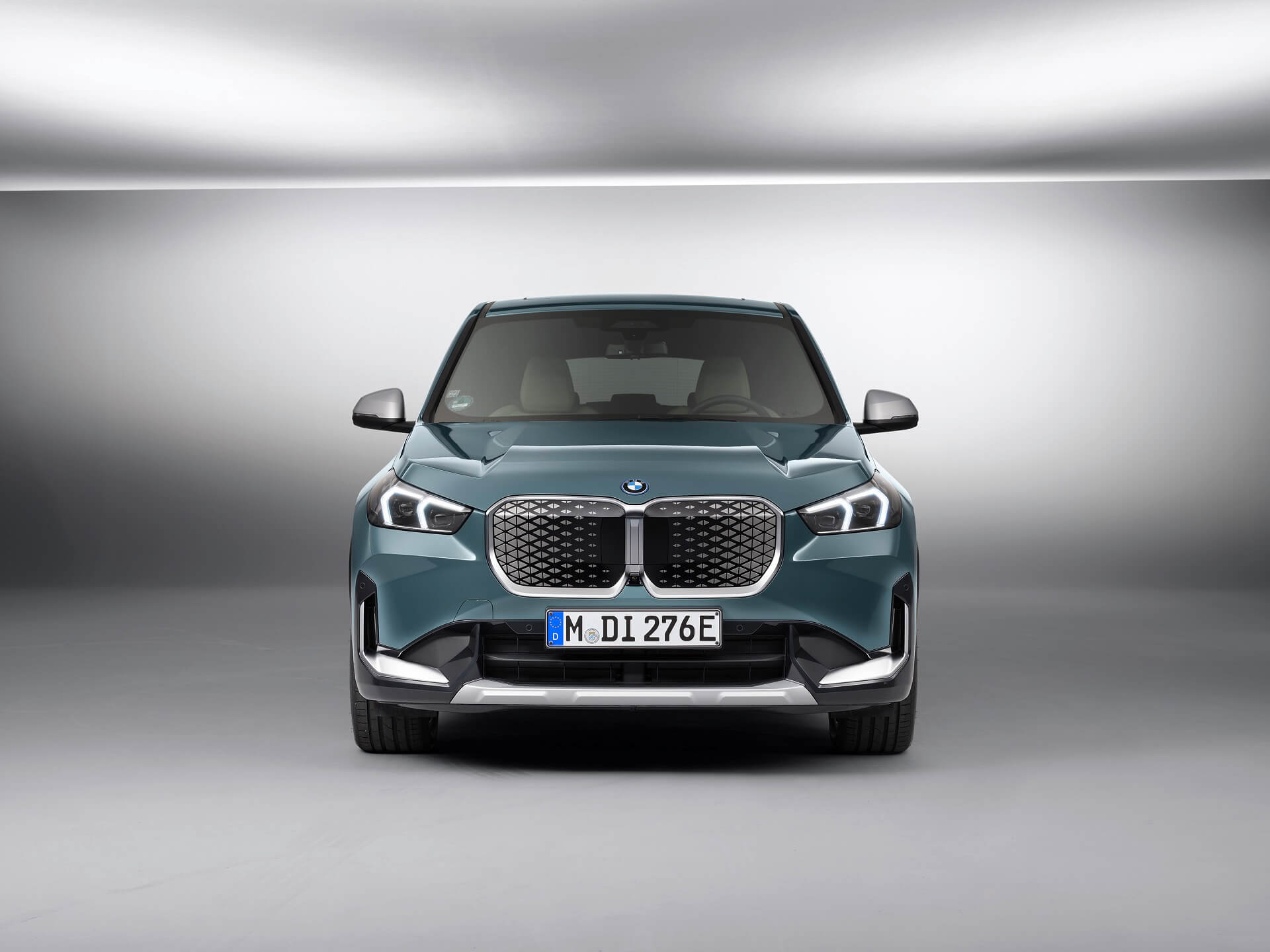 1693911869 765 BMW unveils its cheapest electric SUV ever iX1 eDrive20