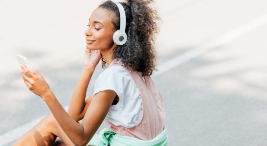 4 must see beauty podcasts for a boosted back to school season