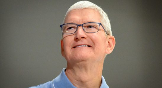 Apple Keynote iPhone 15 refurbished smartphones… Tim Cooks new challenges