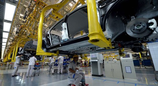 Automobile facing China the blues of German manufacturers