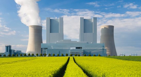 Cheap clean and waste free electricity Germany invests 1 billion in