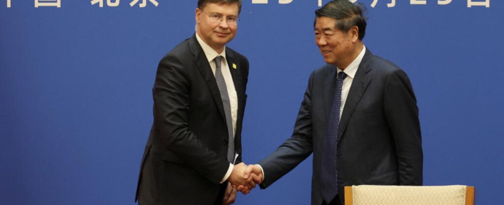 China and the European Union will resume regular exchanges on