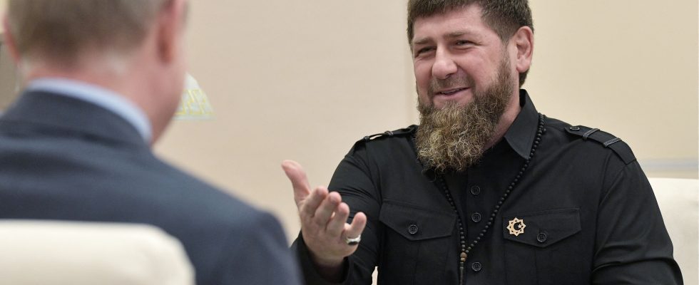 Death of Ramzan Kadyrov behind the rumor the strategy of