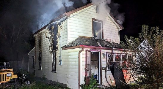 East Chatham home damaged in early morning fire