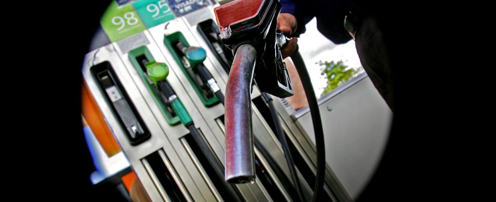 Gasoline why prices continue to soar