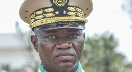 General Oligui Nguema sworn in as transitional president