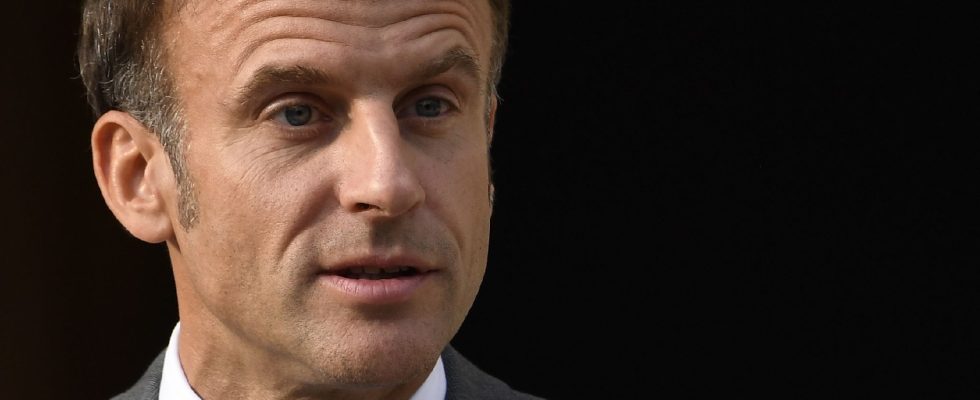 In Corsica Emmanuel Macron walks on eggshells