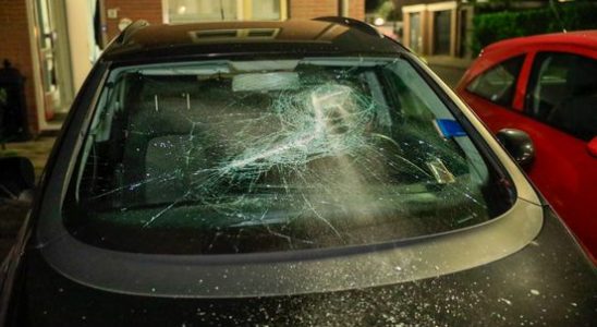 Man destroys several cars and houses in the Schothorst district